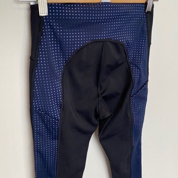 Athleta Ultimate Stash Pocket Colorblock 7/8 Tight - Picture 8 of 11